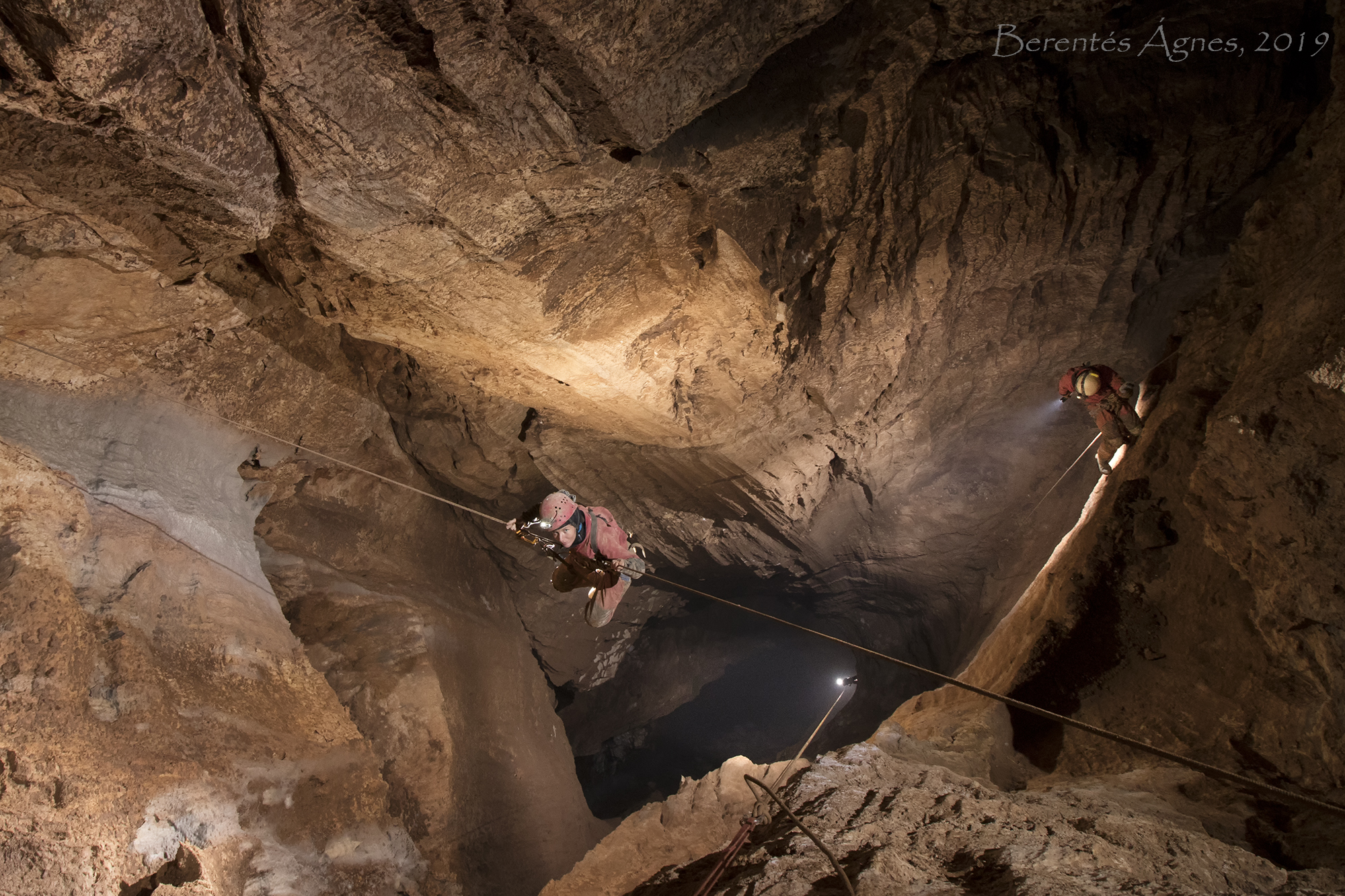 Kétlyukú-Jeges-barlangrendszer