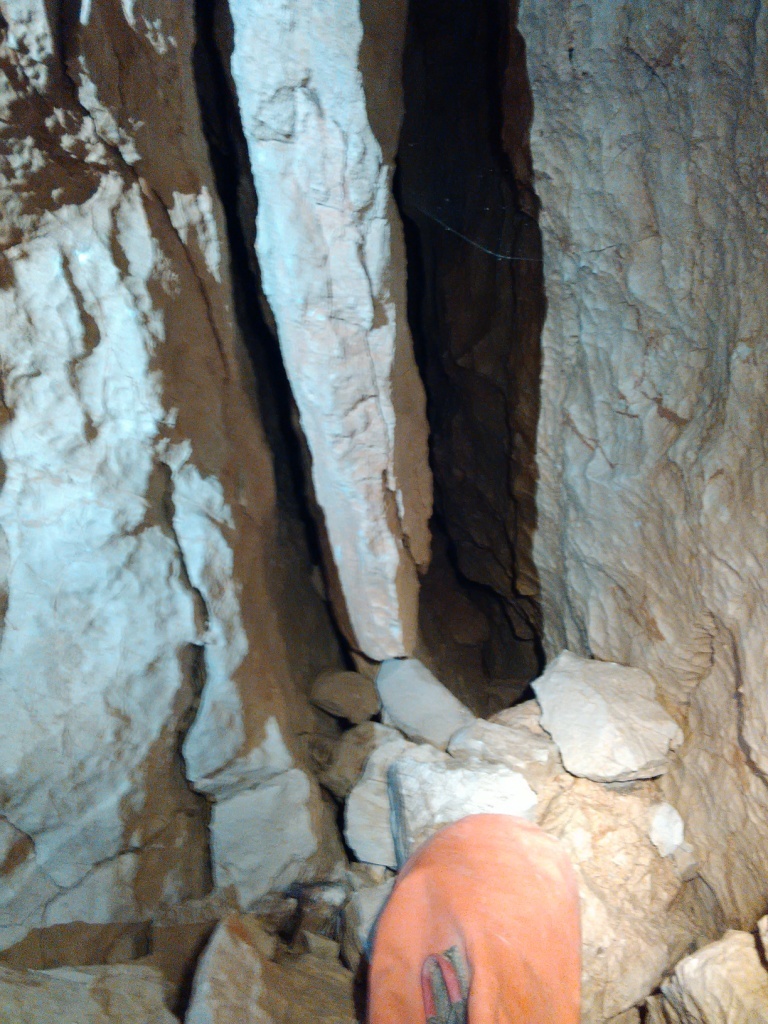 Végponti hasadék 2