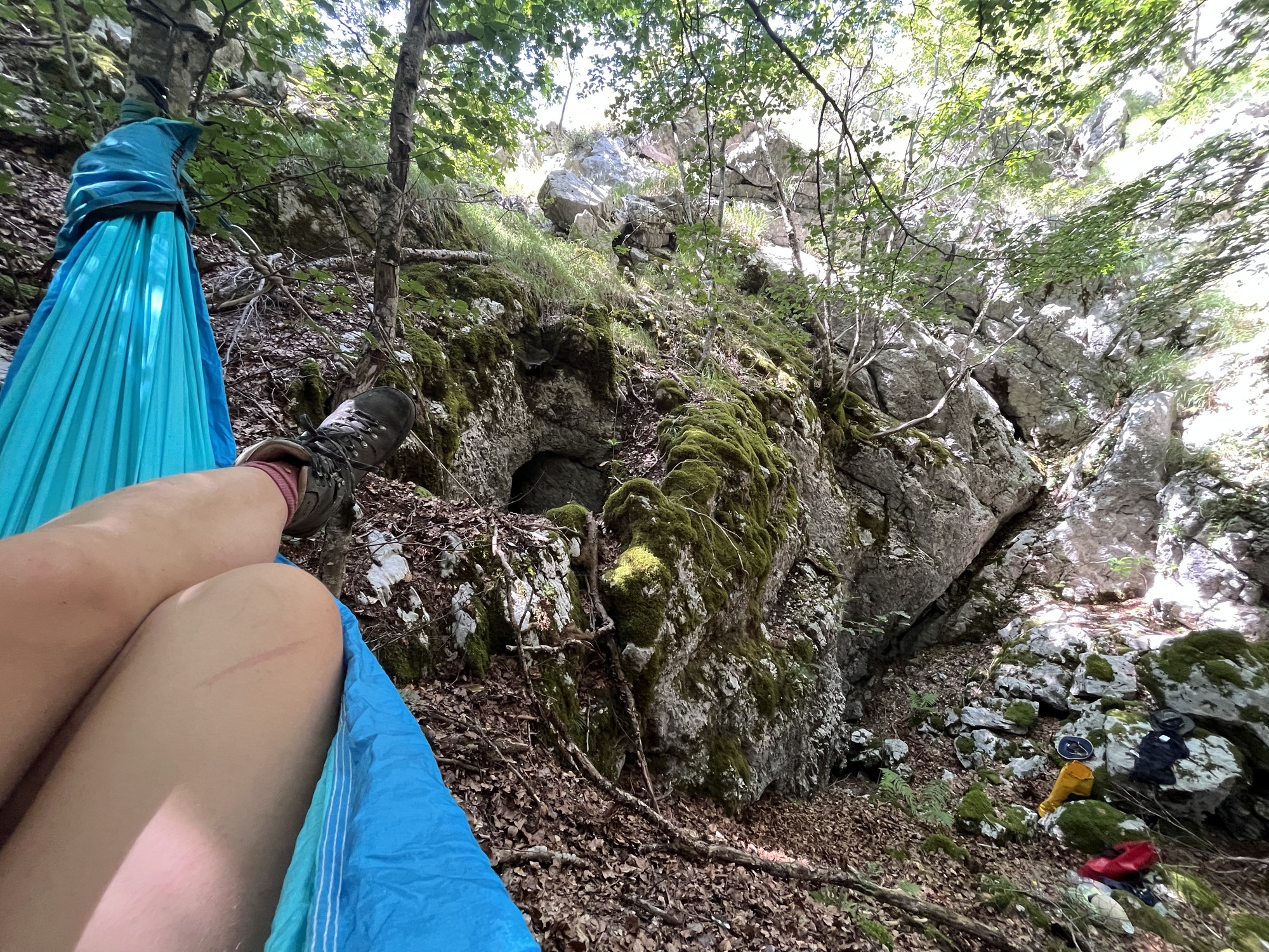 Háromlyukú-barlang